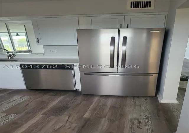 Photo 4 of Condo for sale at 7220 Lake Cir Dr #406, Margate, FL 33063 | MLS# A12043762 | Listing updated on 2026-08-11