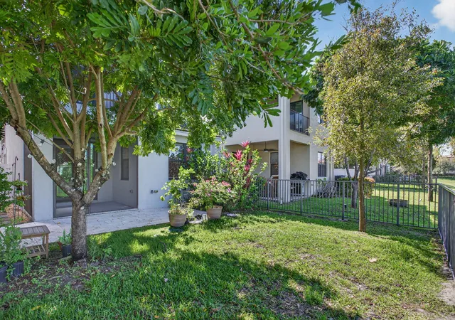 68th image of 325 Nw 33rd Ln, Pompano Beach, FL 33069 | MLS# B26046458