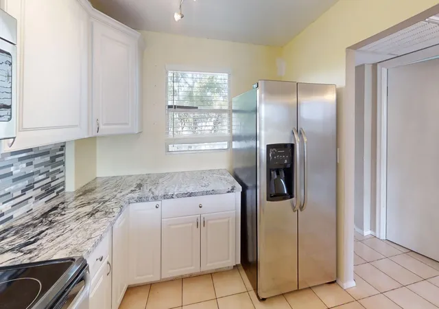 2nd image of 108 Royal Pk Dr #Unit 4E, Oakland Park, FL 33309 | MLS# B26046540
