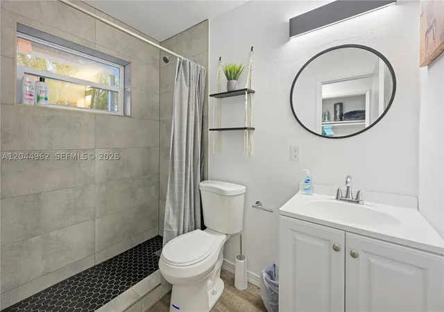 Homes for sale in Fort Lauderdale, FL | 1730 Ne 7th St Unit 1 5, Fort Lauderdale, FL 33304 | MLS# A12044962
