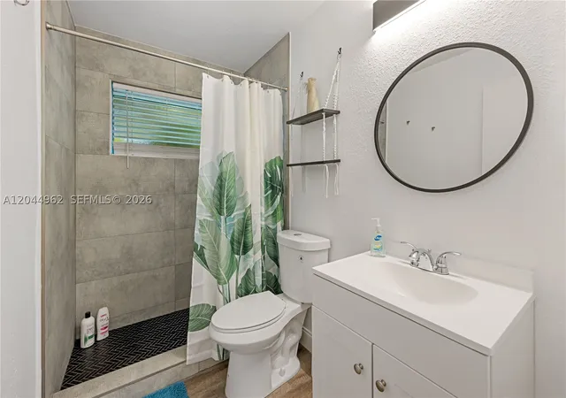 Homes for sale in Fort Lauderdale, FL | 1730 Ne 7th St Unit 1 5, Fort Lauderdale, FL 33304 | MLS# A12044962