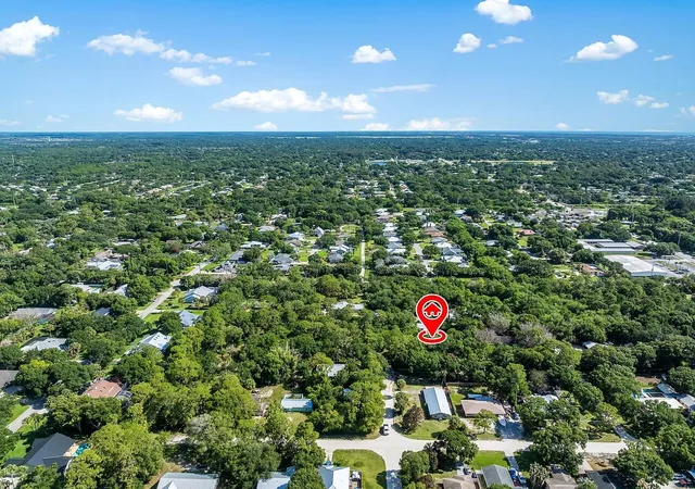 Homes for sale in Vero Beach, FL | 564 30th Ave Sw, Vero Beach, FL 32968 | MLS# B26046651