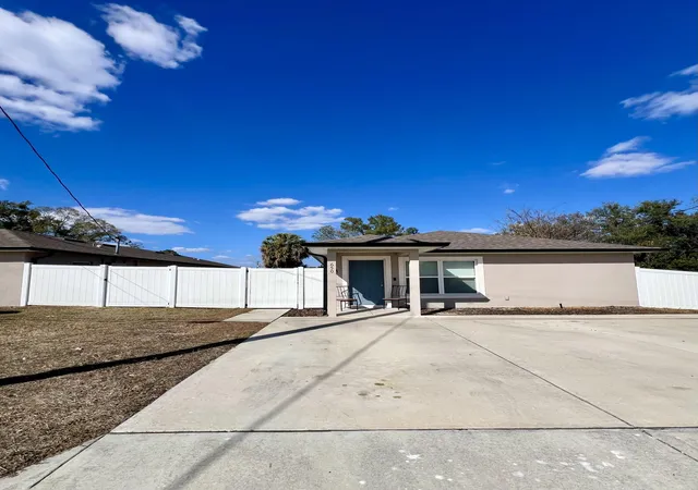 4th image of 650 E Grapefruit Ave #A, ,, FL 33850 | MLS# B26046688