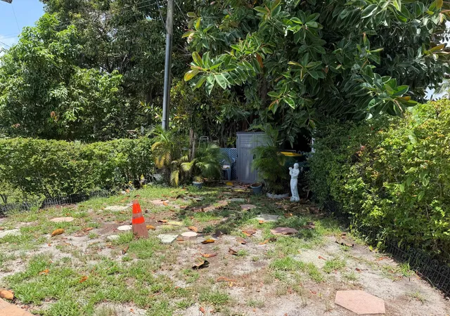 Homes for sale in Dania Beach, FL | 5230 Sw 29th Ter, Dania Beach, FL 33312 | MLS# B26046696