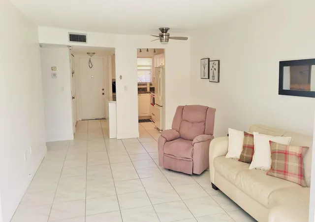 5th image of 2801 N Pine Island Rd #204, Sunrise, FL 33322 | MLS# B26046704