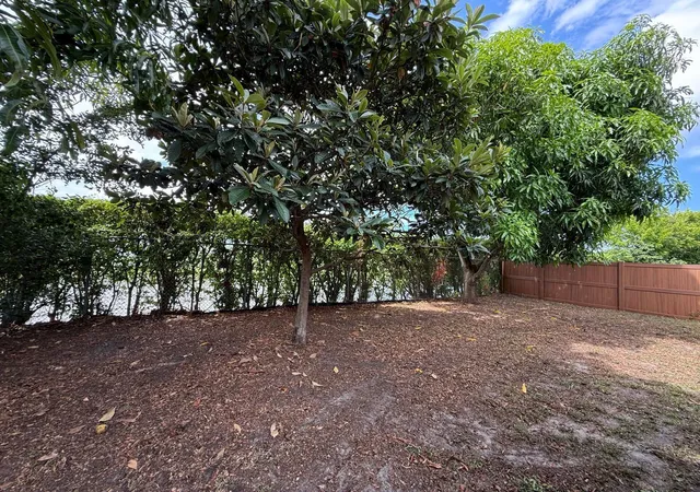 19th image of 2630 W 28th St, Riviera Beach, FL 33404 | MLS# B26046728