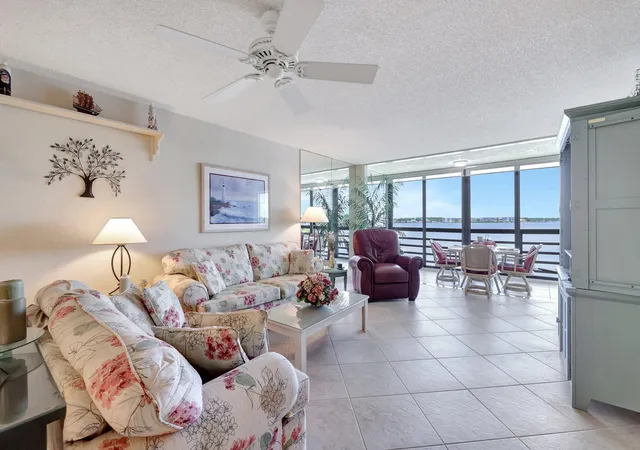 3rd image of 1950 SW Palm City Rd, Stuart, FL 34994