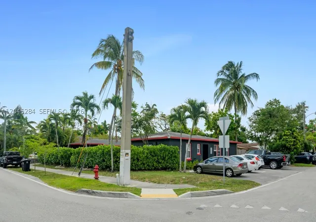 1st image of 620 Sw 7th St Unit 1 6, Fort Lauderdale, FL 33315 | MLS# A12045284