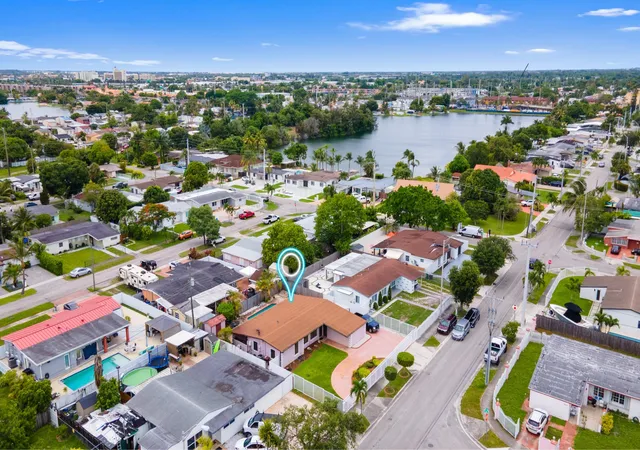 Homes for sale in Hialeah, FL | 6160 W 14th Ave, Hialeah, FL 33012 | MLS# B26046748