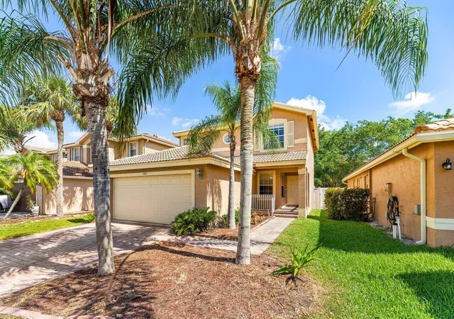 Homes for sale in ,, FL | 5453 Queenship Ct, ,, FL 33463 | MLS# B26046754