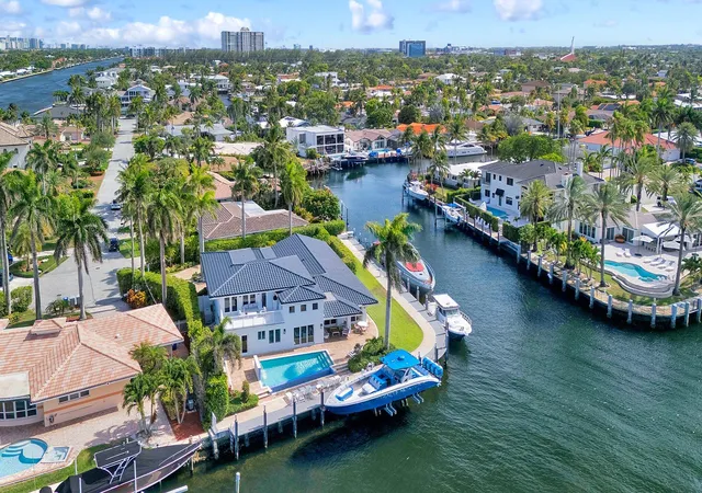 3rd image of 2593 Se 9Th St, Pompano Beach, FL 33062 | MLS# B26046811
