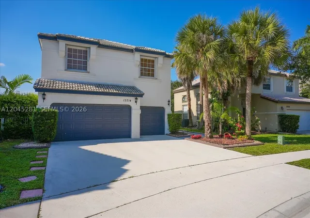 3rd image of 15714 10th St, Pembroke Pines, FL 33028 | MLS# A12045281