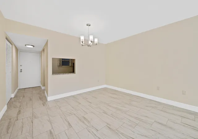 Homes for sale in Plantation, FL | 483 N Pine Island Rd, Plantation, FL 33324