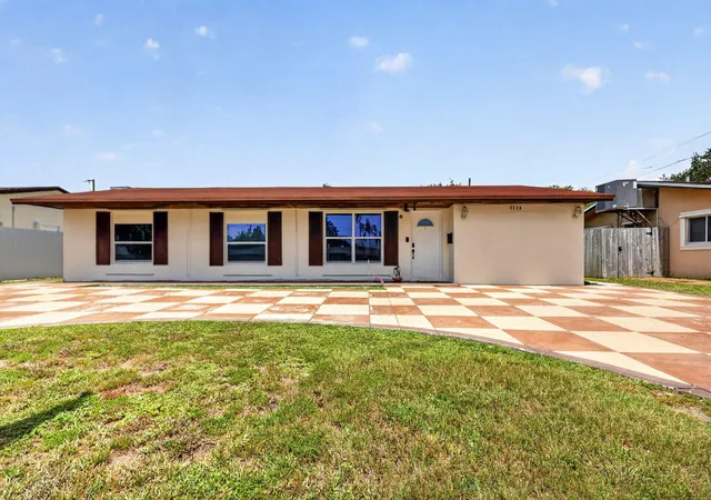 1st image of 2220 N 47th Ave, Hollywood, FL 33021 | MLS# B26046839