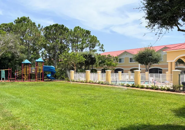 3rd image of 5088 Se Mariner Garden Cir, Stuart, FL 34997 | MLS# B26046891