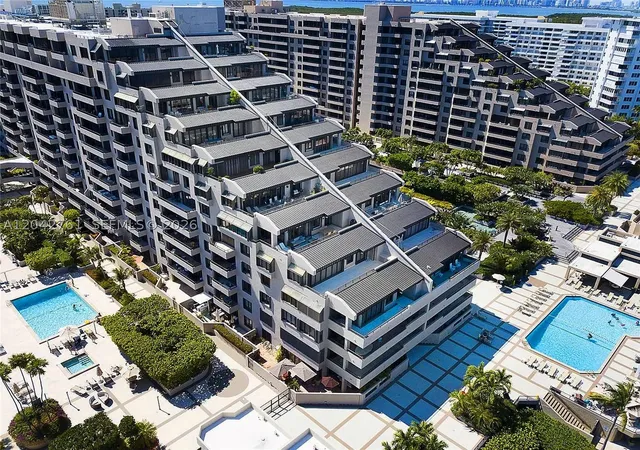 3rd image of 201 Crandon Blvd #643, Key Biscayne, FL 33149 | MLS# A12042761