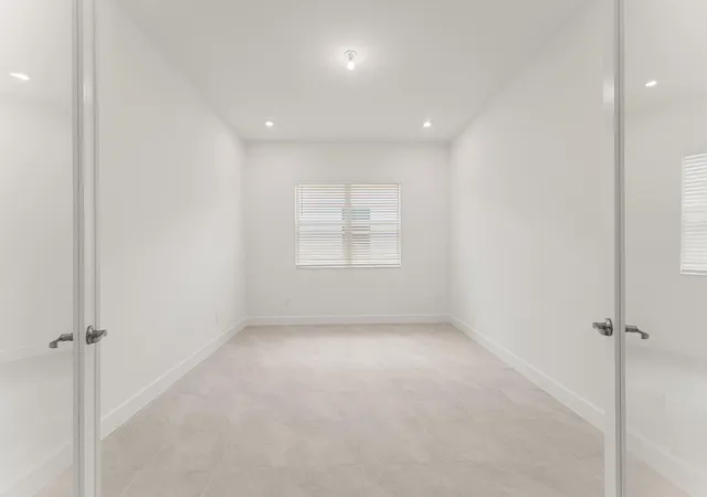 3rd image of 14571 Sw Sarilla Blvd, Port St Lucie, FL 34987 | MLS# B26046949