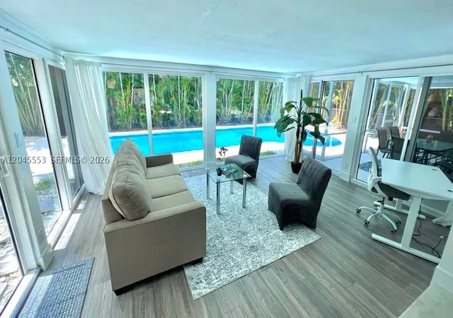 5th image of 262 Bombay Ave, Lauderdale By The Sea, FL 33308 | MLS# A12045553