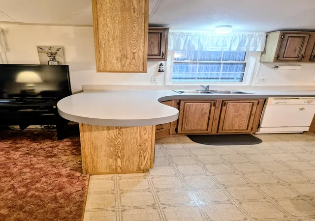 2nd image of 1066 Peach Ln, Okeechobee, FL 34974 | MLS# B26046964