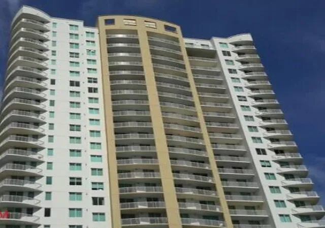 2nd image of 1755 E Hallandale Beach Blvd #2104e, Hallandale, FL 33009 | MLS# B26046982