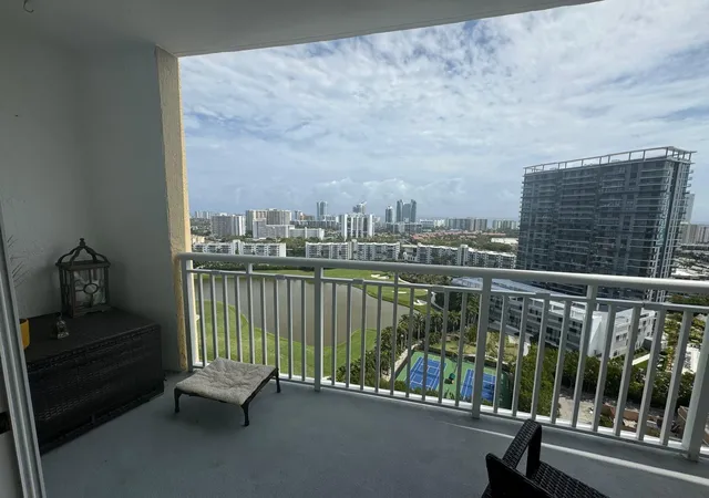 3rd image of 1755 E Hallandale Beach Blvd #2104e, Hallandale, FL 33009 | MLS# B26046982