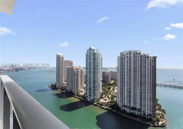 Homes for sale in Miami, FL | 300 S Biscayne Blvd #T-2806, Miami, FL 33131 | MLS# A12045381