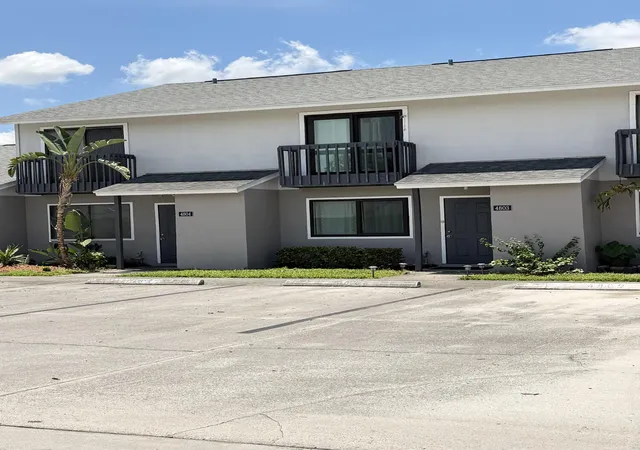 Homes for sale in ,, FL | 4803 Pier Dr, ,, FL 33463 | MLS# B26047058