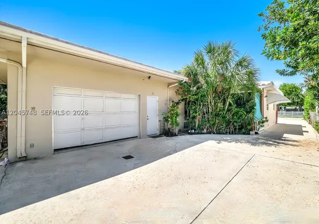 Homes for sale in Hollywood, FL | 1826 Mckinley Street, Hollywood, FL 33020 | MLS# A12045748