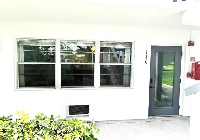 2nd image of 110 Markham F #110, Deerfield Beach, FL 33442 | MLS# B26047076