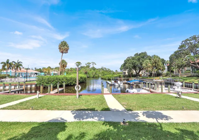 3rd image of 1551 Ne 13Th Ter, Jensen Beach, FL 34957