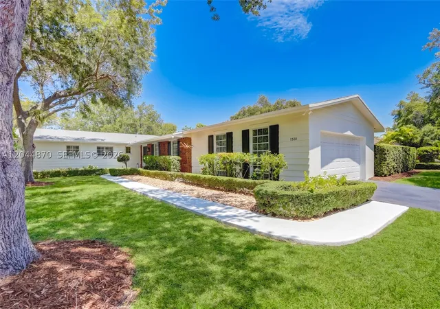 Photo 2 of Sale Pending at 7520 Sw 164th St, Palmetto Bay, FL 33157 | MLS# A12044870 | Listing updated on 2026-10-08