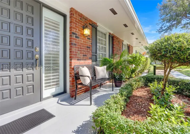 Photo 3 of Sale Pending at 7520 Sw 164th St, Palmetto Bay, FL 33157 | MLS# A12044870 | Listing updated on 2026-10-08