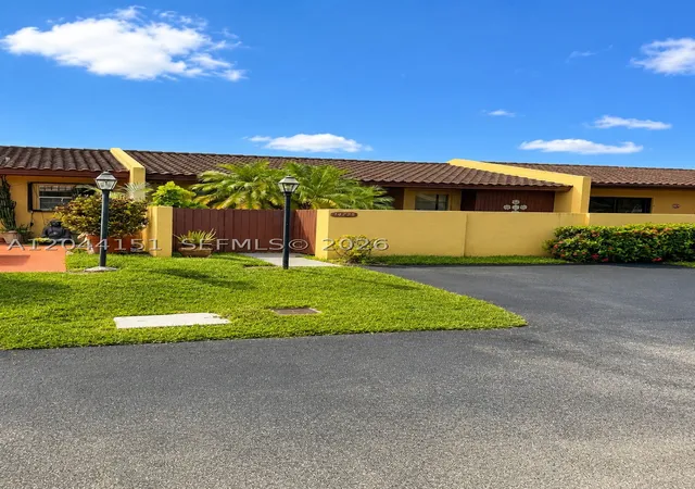 Photo 1 of Sale Pending at 14725 Sw 86th Ln, Miami, FL 33193 | MLS# A12044151 | Listing updated on 2026-08-05