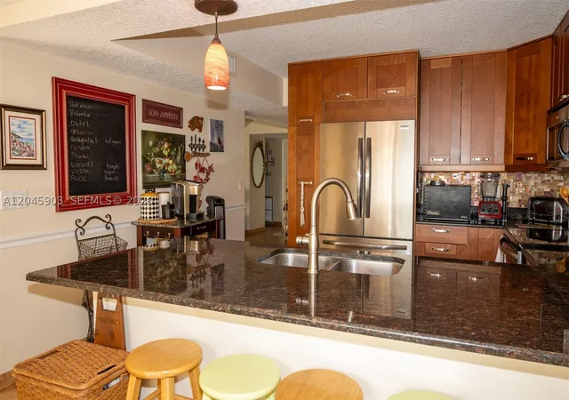 4th image of 1222 Sw 120Th Way #190, Davie, FL 33325 | MLS# A12045903