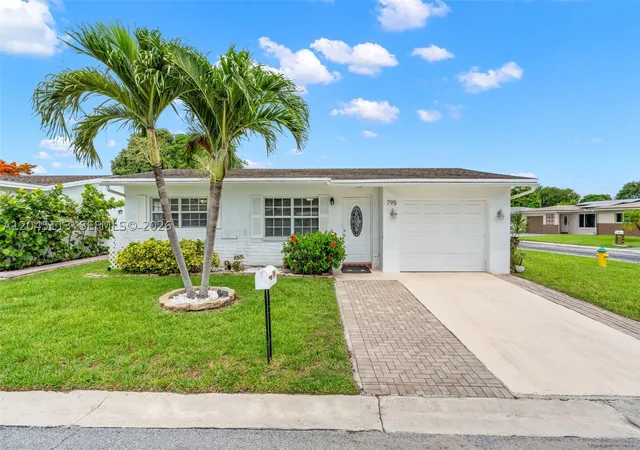 Photo 1 of Single family home for sale at 795 Nw 73rd Ave, Margate, FL 33063 | MLS# A12045113 | Listing updated on 2026-10-04