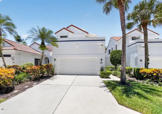 1st image of 21692 Cromwell Cir, Boca Raton, FL 33486 | MLS# B26047162