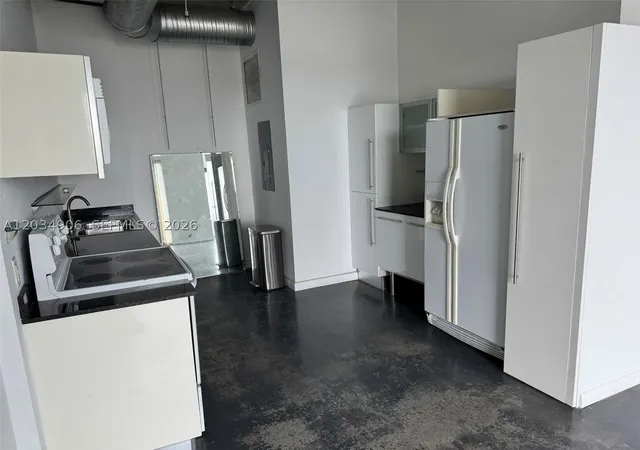 4th image of 10 Sw South River Dr #812, Miami, FL 33130 | MLS# A12034906