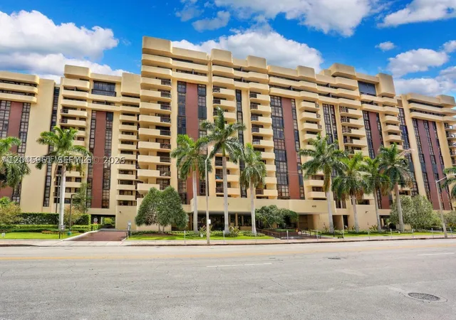 1st image of 600 Biltmore Way #618, Coral Gables, FL 33134 | MLS# A12045961