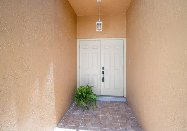 4th image of 6930 Nw 2Nd Ter, Boca Raton, FL 33487 | MLS# B26047198