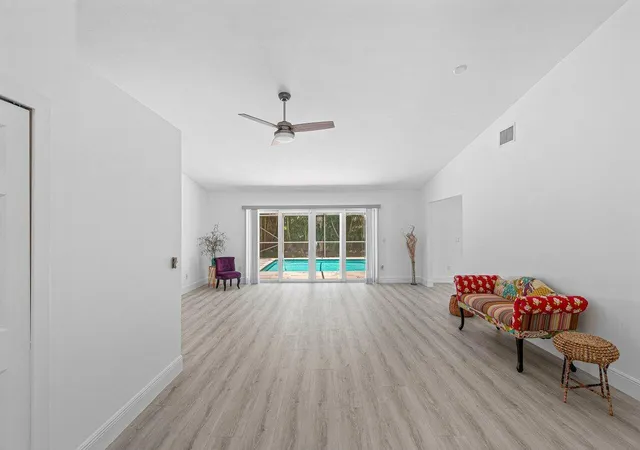 5th image of 6930 Nw 2Nd Ter, Boca Raton, FL 33487 | MLS# B26047198