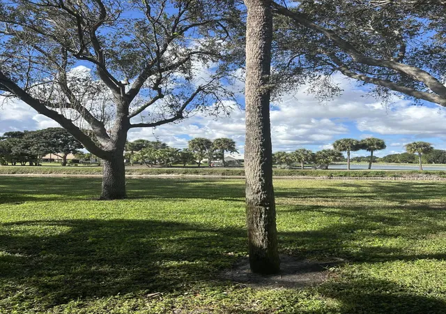 4th image of 2900 Sw 22Nd Cir, Delray Beach, FL 33445