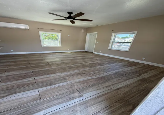 4th image of 1117 3Rd Ave N #1, ,, FL 33460 | MLS# B26047208