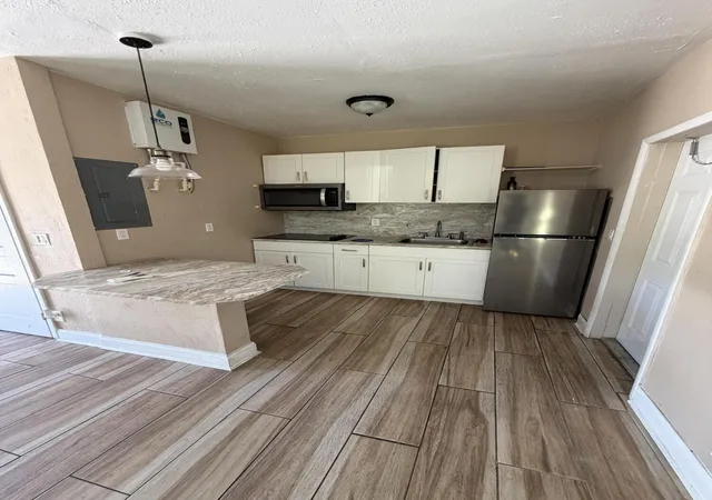 5th image of 1117 3Rd Ave N #1, ,, FL 33460 | MLS# B26047208
