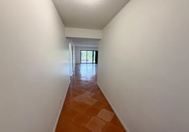 2nd image of 241 Se 11th Ave #241a, Pompano Beach, FL 33060 | MLS# B26047228