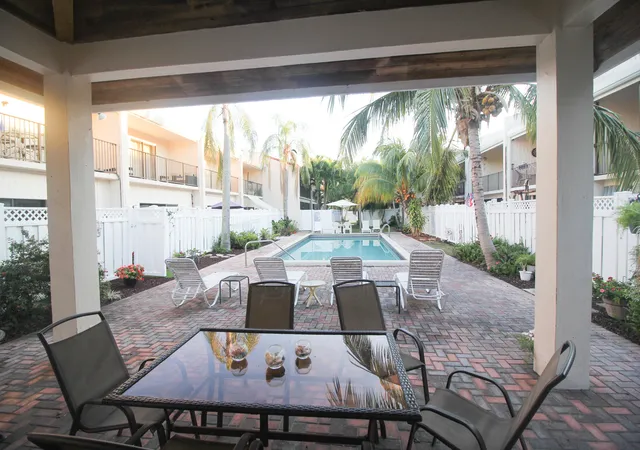 2nd image of 241 Se 11Th Ave, Pompano Beach, FL 33060