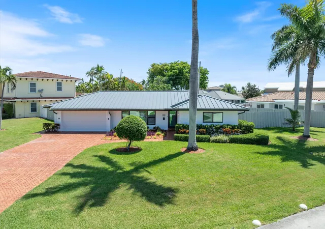 1st image of 4410 Ne 24th Ave, Lighthouse Point, FL 33064 | MLS# B26047248