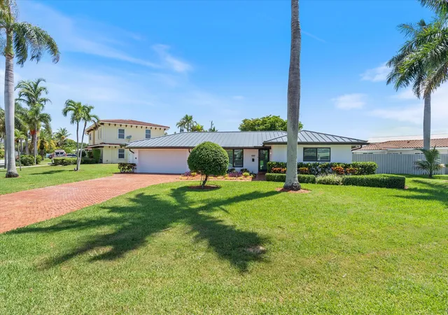 2nd image of 4410 Ne 24th Ave, Lighthouse Point, FL 33064 | MLS# B26047248