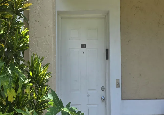 Homes for sale in Pompano Beach, FL | 4610 W Mcnab Rd #D1, Pompano Beach, FL 33069 | MLS# B26047369
