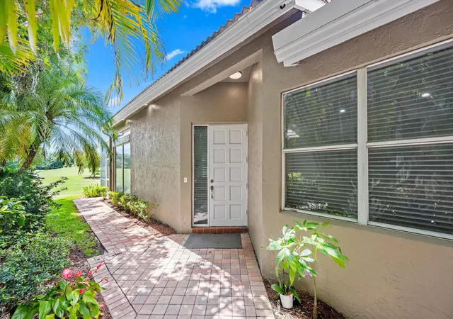 Homes for sale in Lake Worth, FL | 4706 Carlton Golf Dr, Lake Worth, FL 33449 | MLS# B26047376