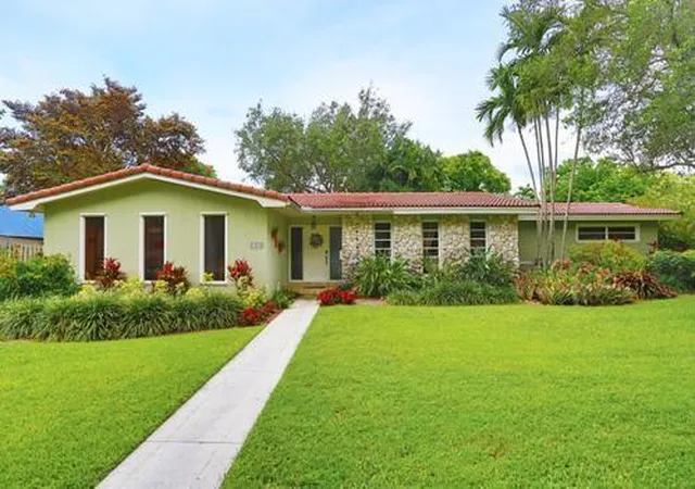 1st image of 7850 Sw 160th St, Palmetto Bay, FL 33157 | MLS# B26047405